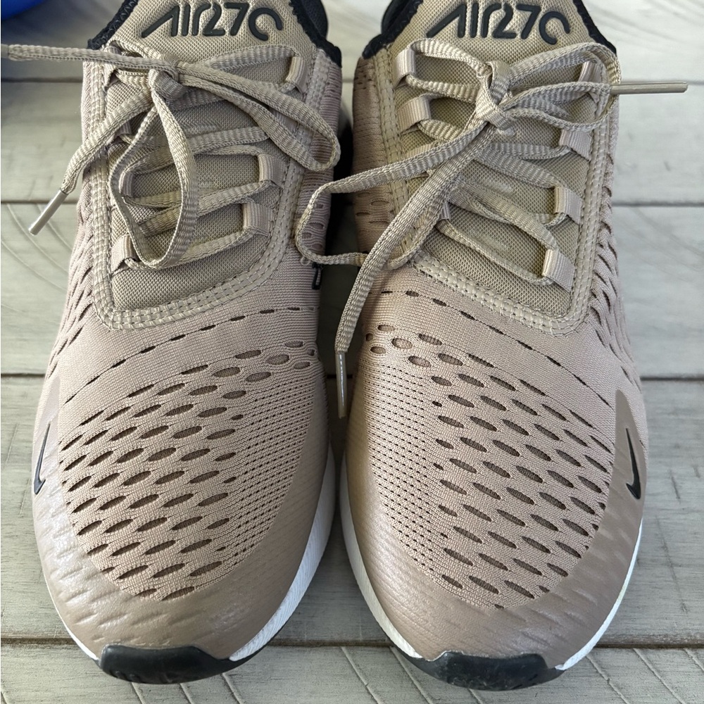 Nike Air Max 270 Men's Tan Sneakers Equivalent to Women’s size 10